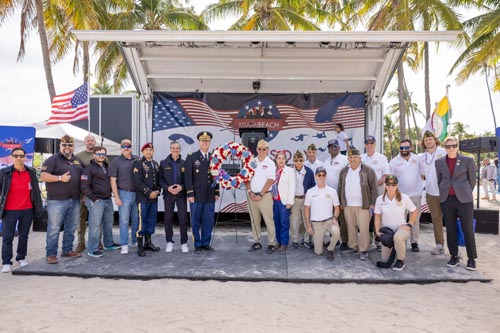 People on Veteran's Day stage